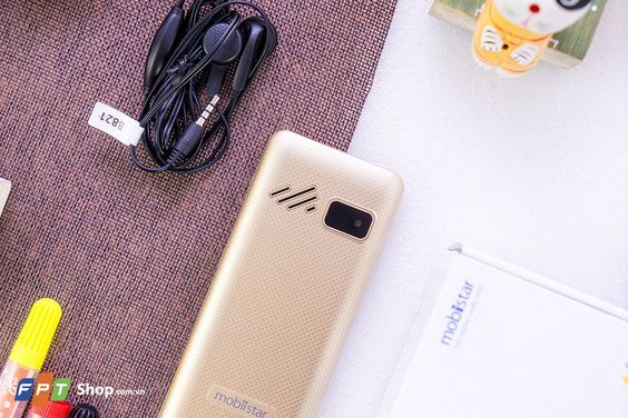 mobiistar-b821